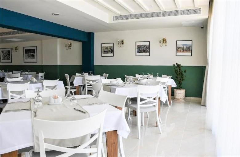 Mimoza Beachfront Hotel & Restaurant Фамагуста Экстерьер фото